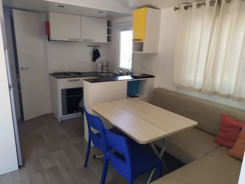 Accommodation - Comfort Air-Conditioned Mobile Home - image n°2 - Camping du Domaine de Senaud