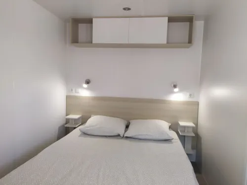 Accommodation - Comfort Air-Conditioned Mobile Home - image n°4 - Camping du Domaine de Senaud