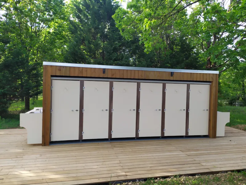 Forfait Confort (1 Caravane Ou Camping-Car / 1 Voiture / Électricité)