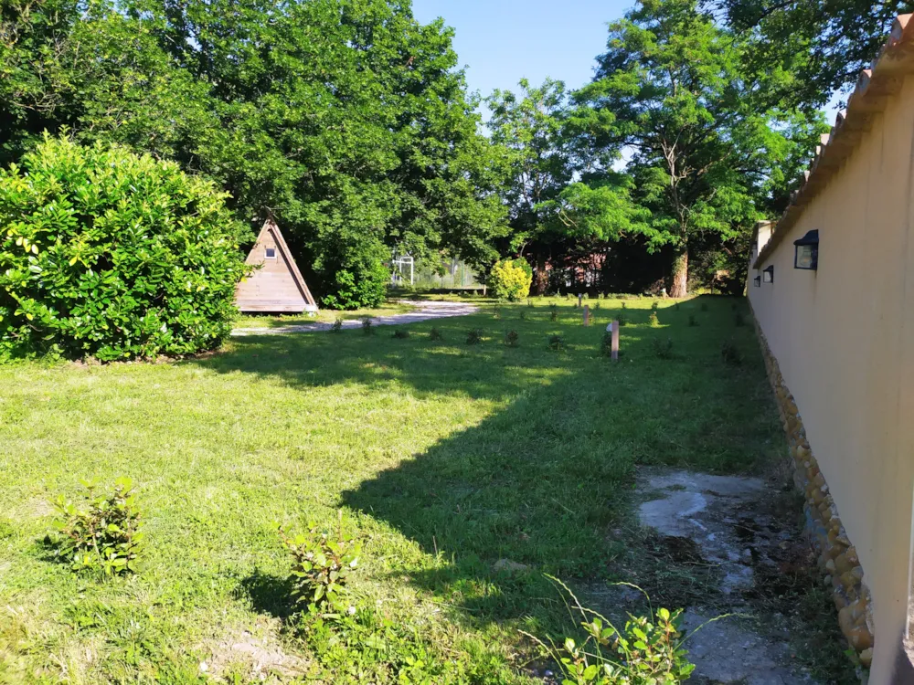Stellplatz - Forfait Nature (1 Zelt/ Fahrräder) - Camping du Domaine de Senaud
