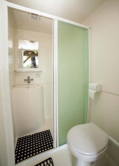 Super Confort Pitch with private bathroom