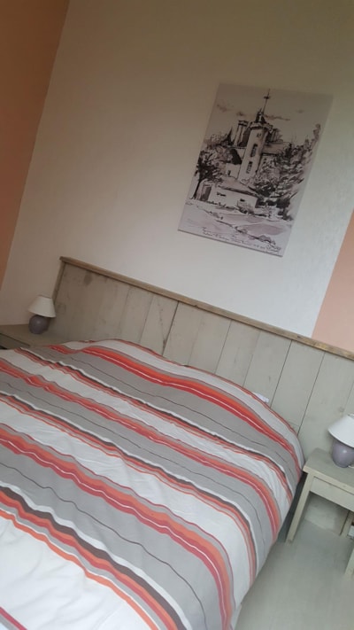 2nd floor bedroom