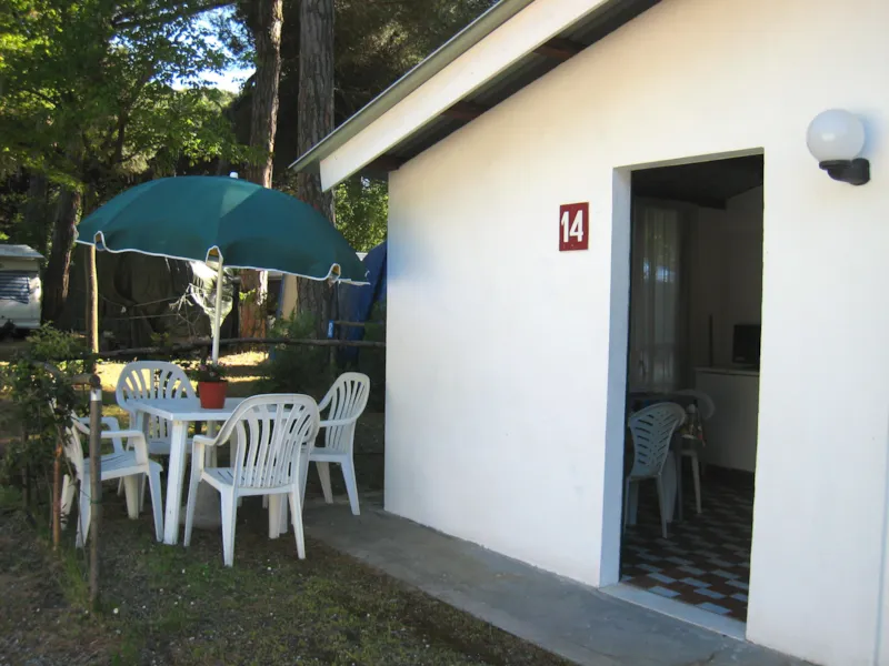 Bungalow (2 Chambres A Coucher) Avec Climatisation - Sur La Plage, 2 Lits Et 1 Parasol Compris - Séjour Min 7 Nuits