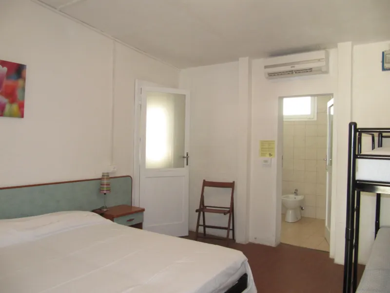 Bungalow (2 Chambres A Coucher) Avec Climatisation - Sur La Plage, 2 Lits Et 1 Parasol Compris - Séjour Min 7 Nuits