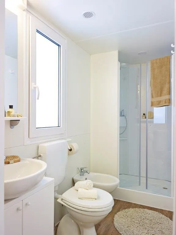 Mobil Home Sole Avec Climatisation - Sur La Plage 2 Lits Et 1 Parasol Compris (Séjour Min 7 Nuits)