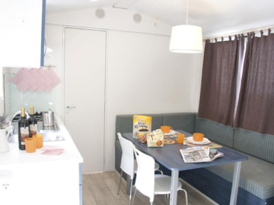 Mobile-home COTTAGE with air conditioning- beach service included for stay of min 7 nights — 4