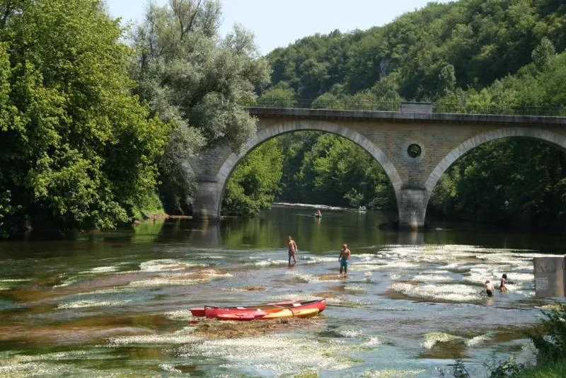 Camping Le Vézère Périgord