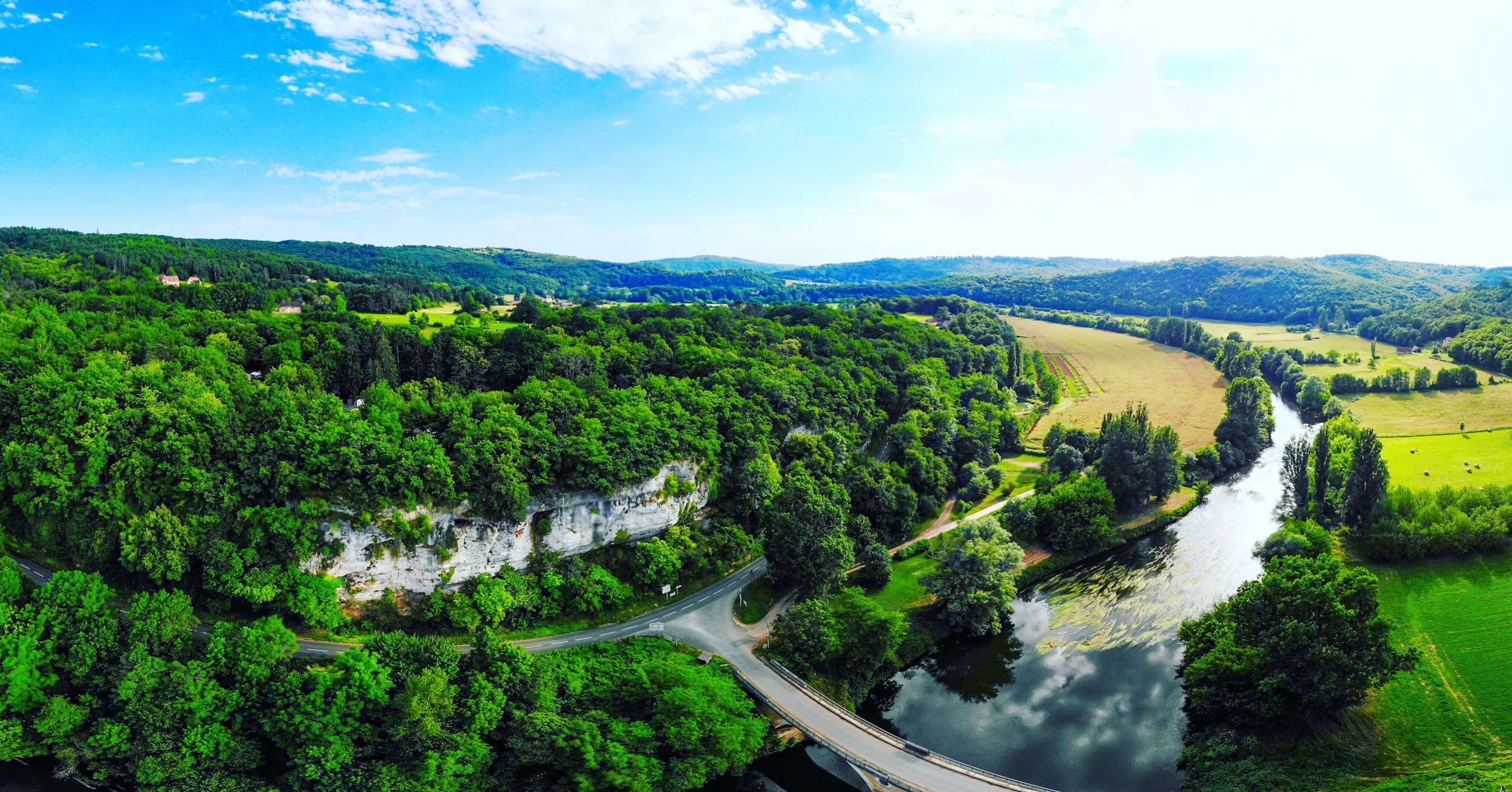 Camping Le Vézère Périgord — Photo 1
