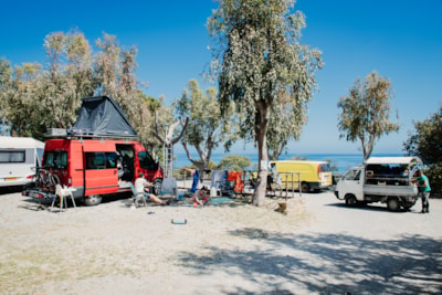 Standard caravan pitch standard — 7