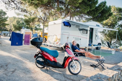 Standard Camper Pitch — 7