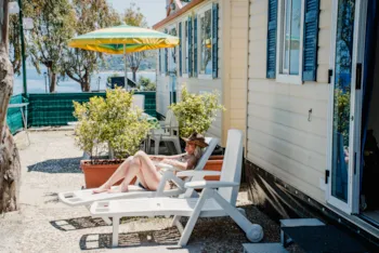 Mietunterkunft - 2-Schlafzimmer-Mobilheim - Meerblick - Camping  & Village Rais Gerbi