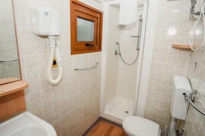2 BEDROOM MOBILE HOME — 8