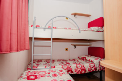2 BEDROOM MOBILE HOME — 9