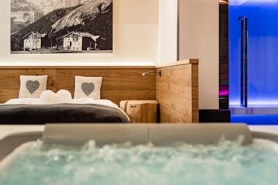 Alpine private SPA suite — 2