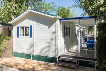 Mietunterkunft - Bungalow Plus + Auto + Strom - Camping Resort Almanat Naturista FKK