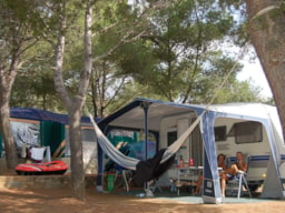 Kampeerplaats(en) - Standplaats Caravan / Camper - Sea Green - Cala llevado