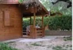 Mietunterkunft - Bungalow Tori Ohne Küche Pro Nacht - Camping LAS LOMAS