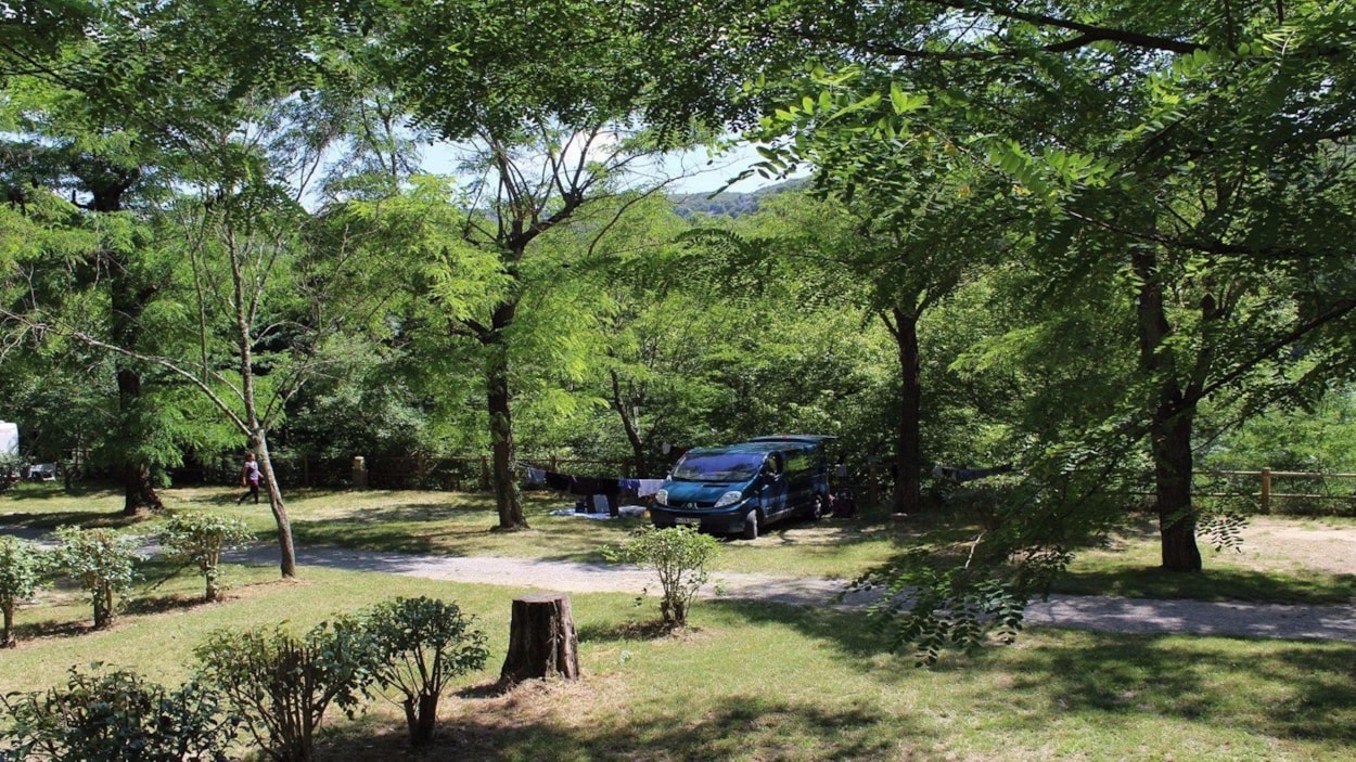 CAMPING DES TUNNELS