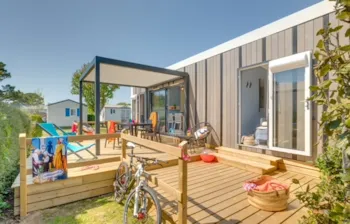 Mietunterkunft - Cottage Privilège O'tello Avec Pergola Bioclimatique - Camping les Embruns