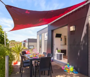 Mietunterkunft - M- Cottage Privilège Taos Ty Heol Avec Pergola Bioclimatique - Camping les Embruns