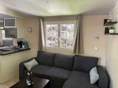 Privilège Mobile Home with 2 Bedrooms — 3