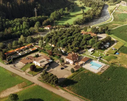 Piazzola 8X8 Mt (2 Persone Auto Elettricità Inclusi)