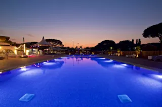  Camping-Bon-Repos Santa-Susanna Girona ES