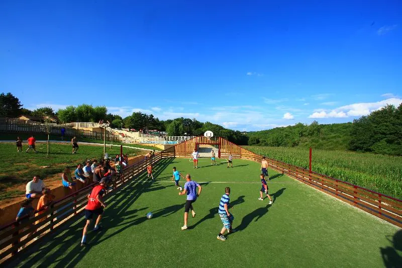 Camping Eden Villages Les Truffières de Dordogne - La Bouquerie