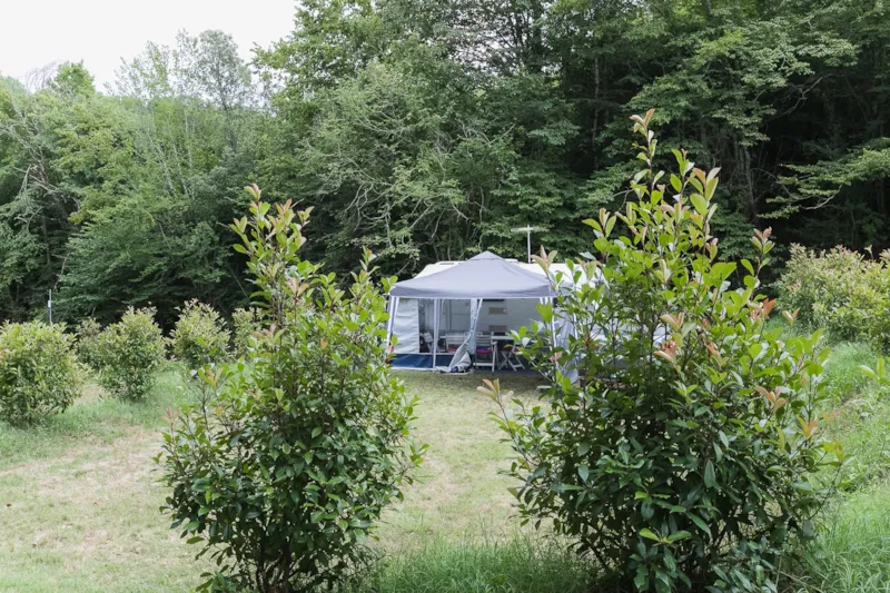 Emplacement Access - Tente + Van + Électricité