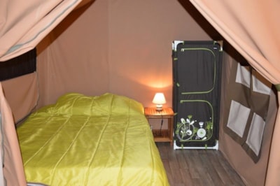 Tente Lodge VICTORIA 2 bedrooms (without private facilities).