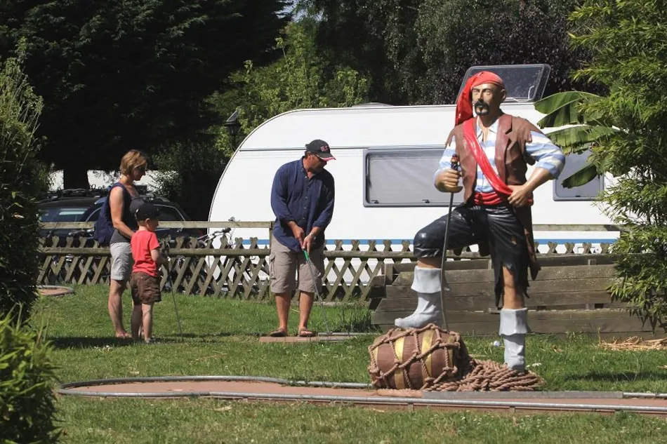 Castel Camping Domaine de la Ville Huchet