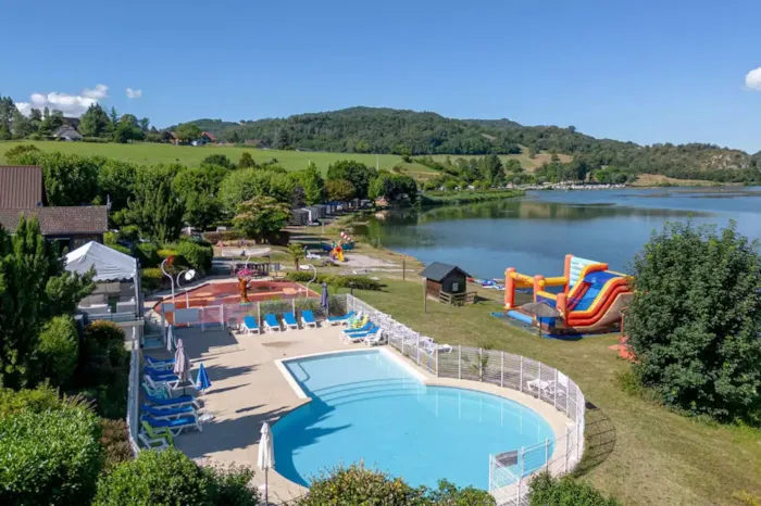 Clico Chic - Camping Lac du Lit du Roi - image n°1 - Camping Direct