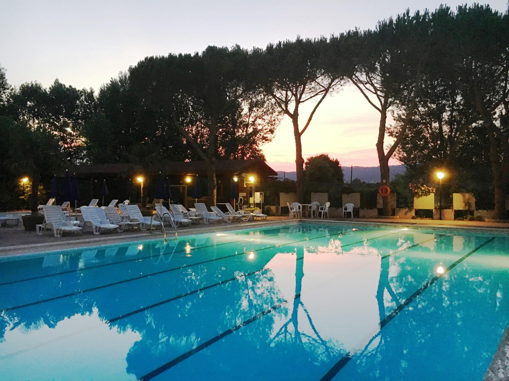 Bathing Camping Village Punta Navaccia - Tuoro Sul Trasimeno- Perugia