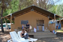 Camping Village Punta Navaccia - image n°17 - Roulottes