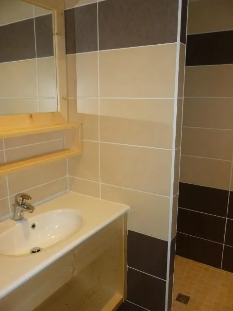Huuraccommodatie(s) - 2 Kamers 32 M²   Réf L23 - image n°5 - L'Escale Village