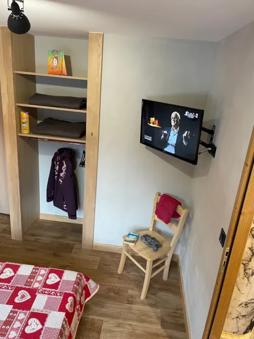 Kamer - Slaapkamer 12.80 M²   Réf L14 - image n°2 - L'Escale Village