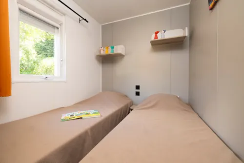 Mietunterkunft - Cottage "Cassis" For 4 Pers - 25 M² + Terrasse - image n°4 - L'Escale Village