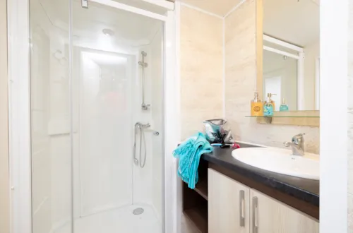 Huuraccommodatie(s) - Cottage Myrtille 6 People - image n°4 - L'Escale Village