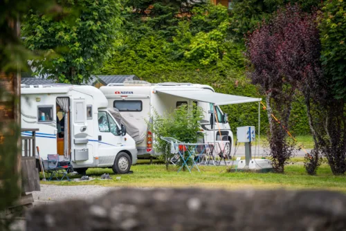 Pitch - Confort Pitch 100 M² - image n°2 - L'Escale Village