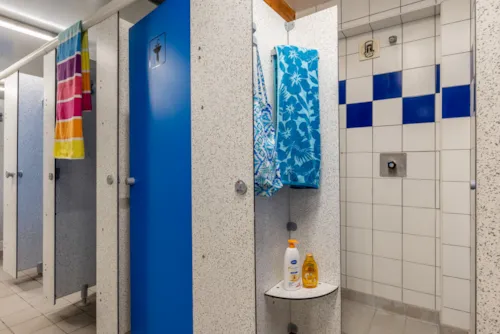 Pitch - Confort Pitch 100 M² - image n°8 - L'Escale Village