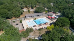 Camping Les Reflets du Quercy - image n°2 - Roulottes