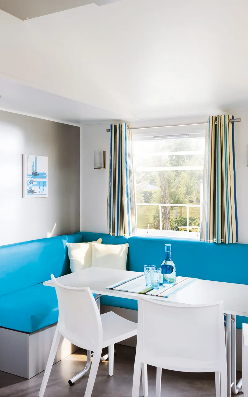 Family - 3 Ch. (Dimanche) - 4 Adultes Max