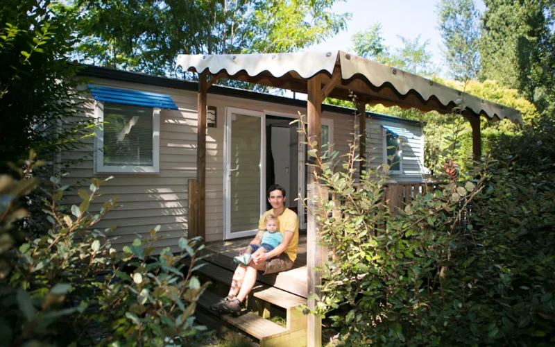 Grand Cottage Famille - 2 Ch. (Dimanche) - 2 Adultes Max