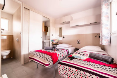 Privilège Premium 2 bedroom GARDEN JACUZZI — 9