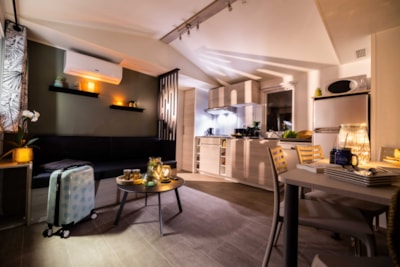 Privilege 3 bedrooms 2 bathrooms GARDEN JACUZZI — 2