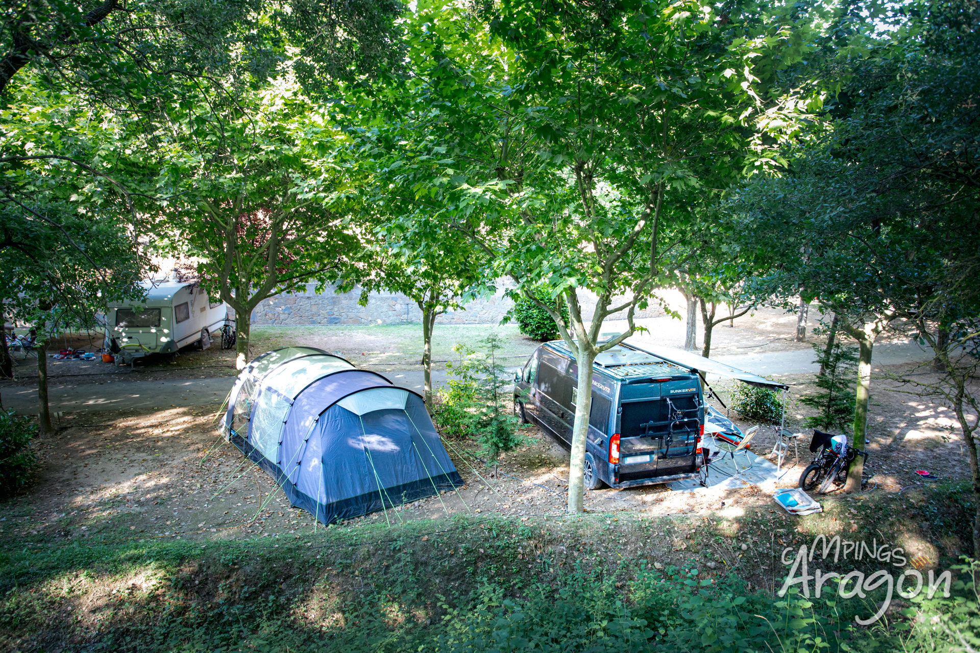 Emplacement - Pirineos Plot - Camping Lago Barasona