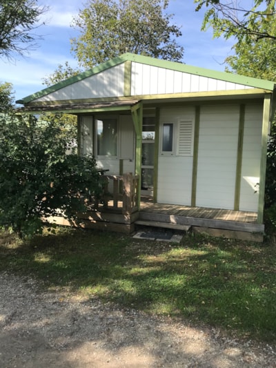 Air-conditioned Gitotel Club chalet