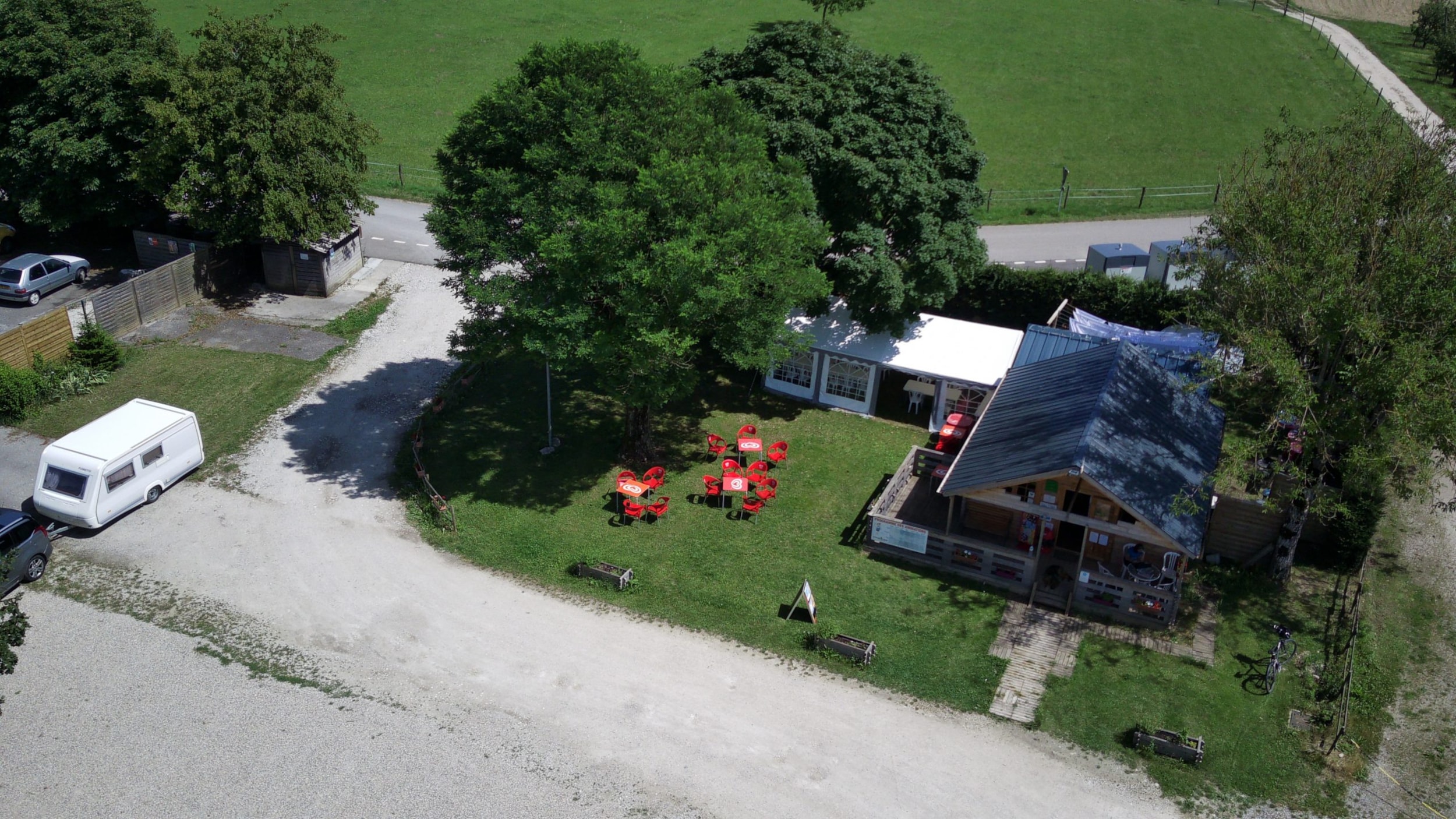 Camping les Charmilles — Photo 1
