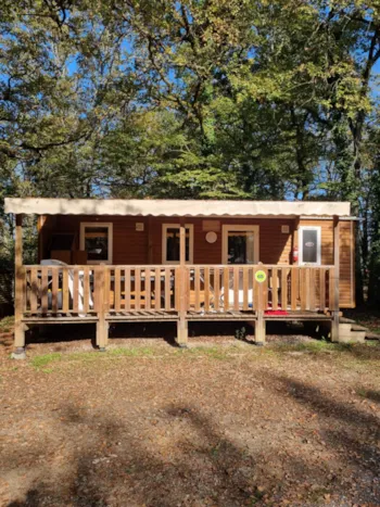 Mietunterkunft - Résidence La Garenne, 32M2, 3Zimmer, Clim + Terrasse Couverte + Télévision + Lave-Vaisselle - Camping LA GARENNE