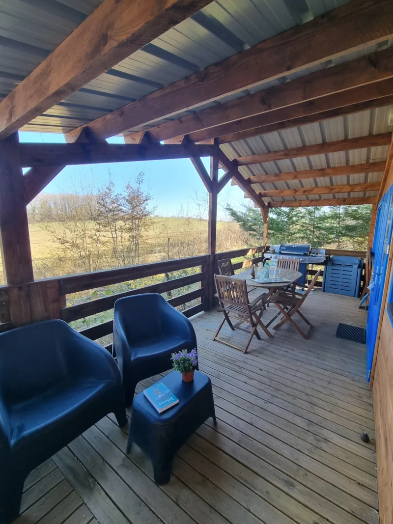 74 Chalet   Les Bleuets  40M²  Terrasse  Couverte + Télévision + Lave Vaisselle